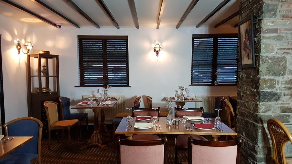 New Gurkha Inn Brecon Zewnętrze zdjęcie
