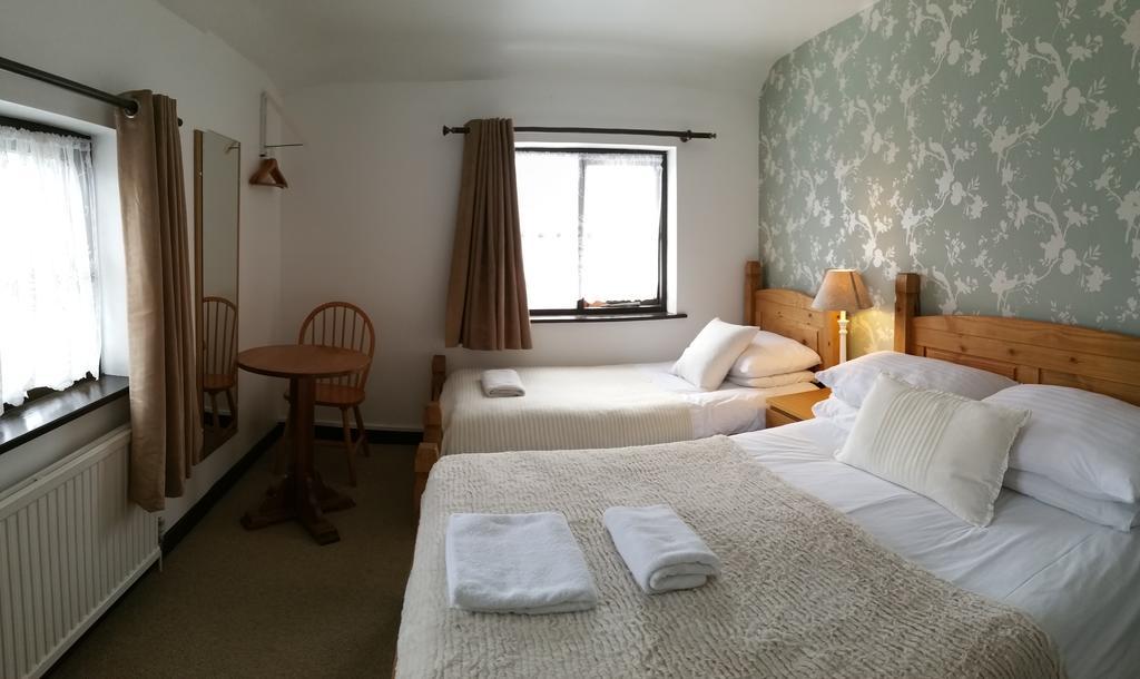 New Gurkha Inn Brecon Zewnętrze zdjęcie